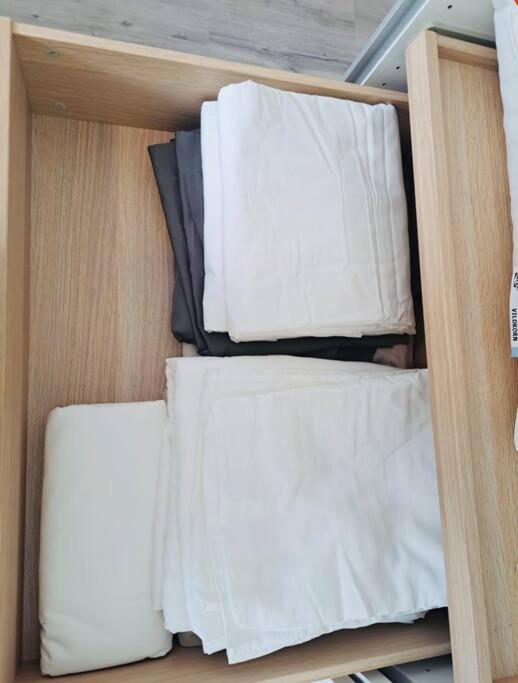 Apartment New One Bedroom Flat- Terrace & Parking *